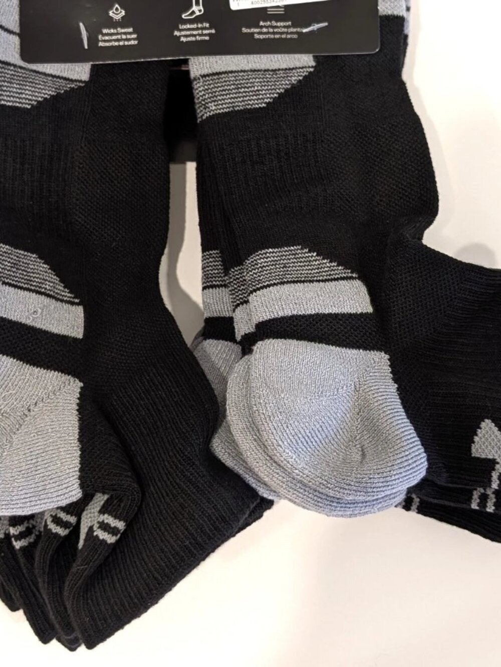 Under Armour Mens Tech Quarter Socks 6 Pack Black Grey Size Large NWT